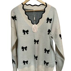 NWT Bow Print Sweater w/ scalloped neck + Matching Socks